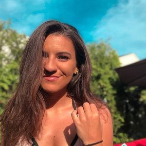 Meet your Posher, Julianna